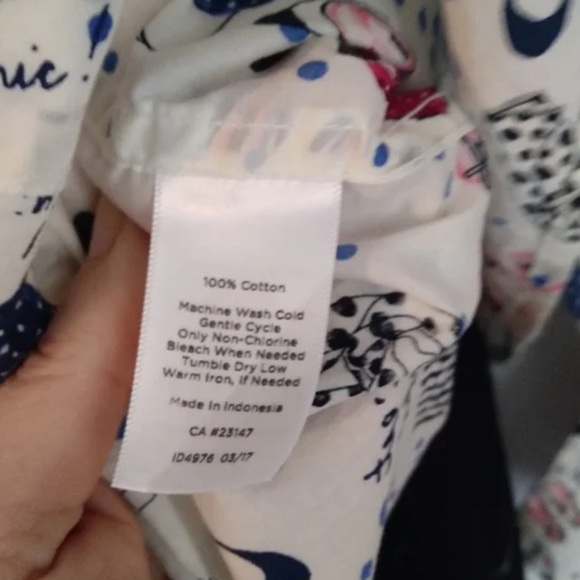 Talbots Paris Print Button Down Blouse Size M Long Sleeve C’est Chic 100%Cotton - Picture 13 of 13